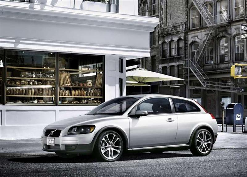 Volvo C30- First production model photos