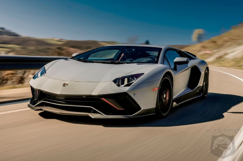 Lamborghini Is Rolling In The Cash After Banner 2022