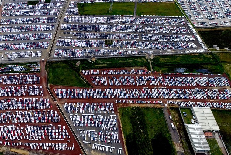 Leverage? Trump Ties Mexican Auto Imports To Drugs And Immigration