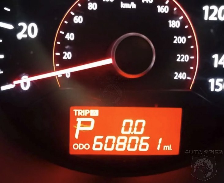 Kia Sorrento Owner Celebrates 600,000 Miles And Nine Engines