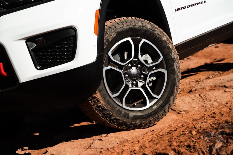 Jeep Marketing Head Claims Toyota Will Never Match Brand In Off Road Performance