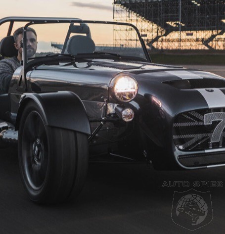 After 20 Years The Caterham Seven Is Still Around But This One Will Set You Back 100 000