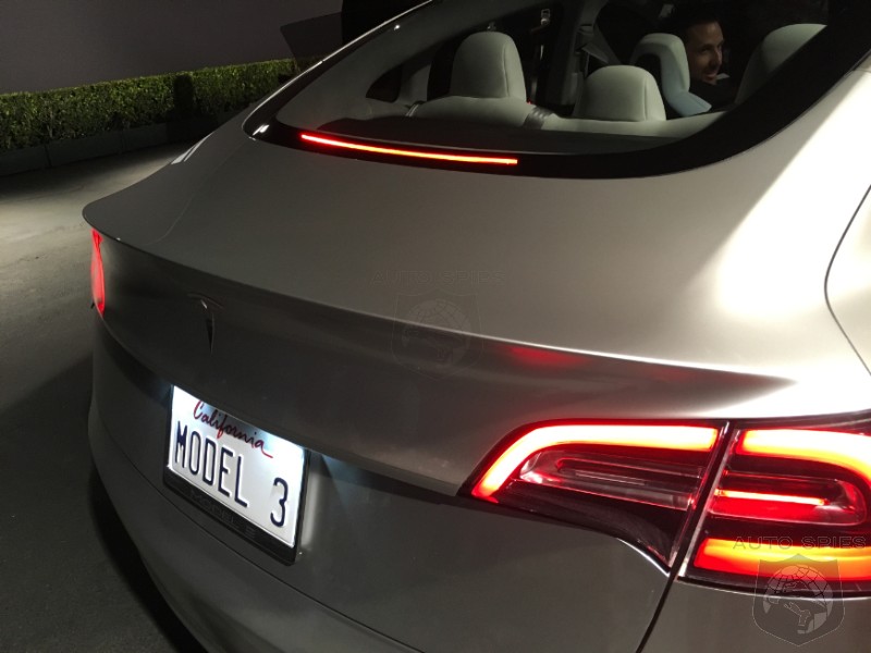 Tesla's Dynamic Brake Lights Raise The Bar In Avoiding Rear End Collisions