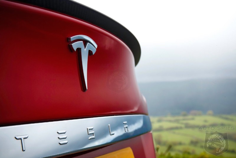 Tesla Extends Timelines For Big Rig, Pickup And Sports Car