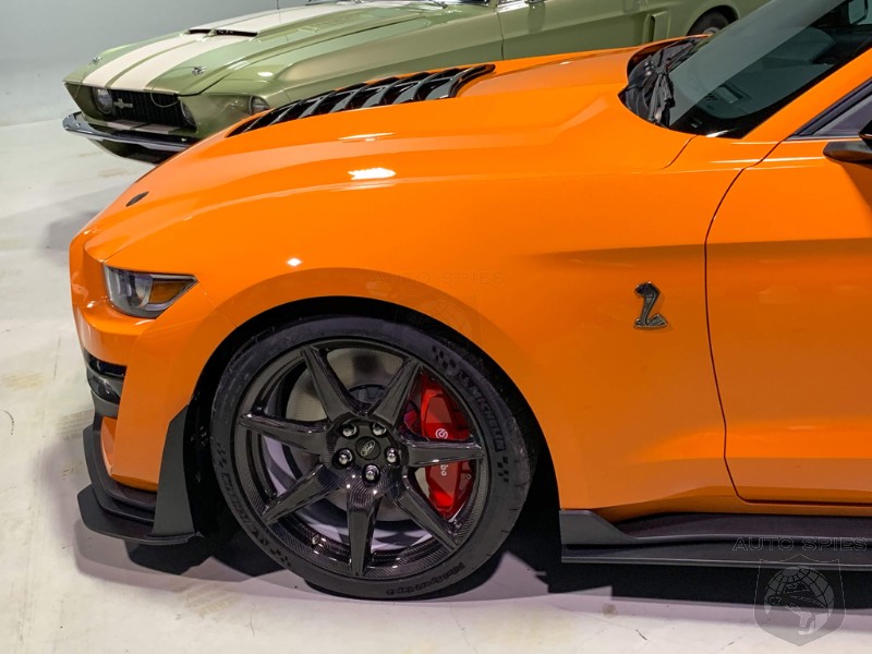 #NAIAS: BEST REAL-LIFE Shots Of The 2020 Ford Mustang SHELBY GT500 — Is TWISTER Orange Turning Your Head?