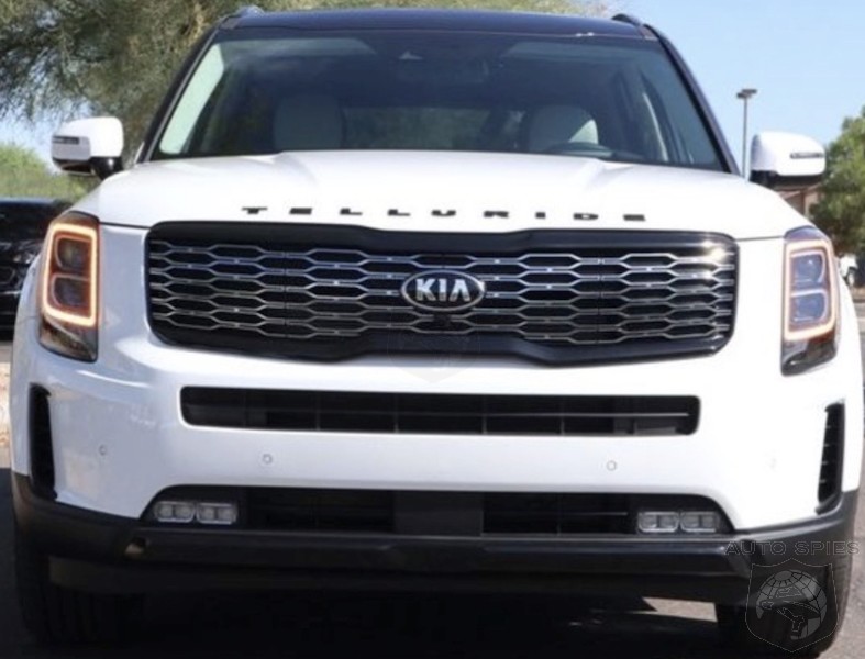 STUD or DUD? Should Kia Go TWO-TONE With The Telluride?