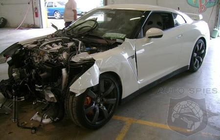 Another Nissan GT-R wrecked - AutoSpies Auto News