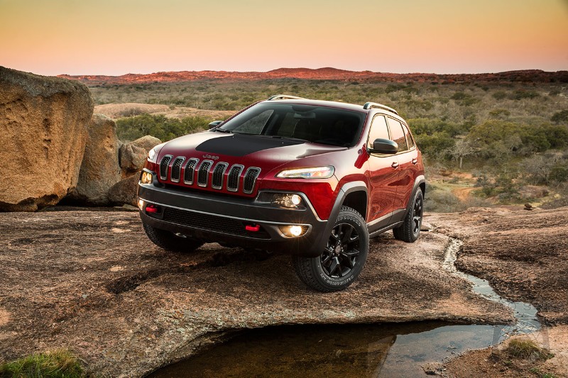 Plant tweaks delay Jeep Cherokee launch